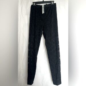 NWT. Caché Women’s Small Lace Leggings.
